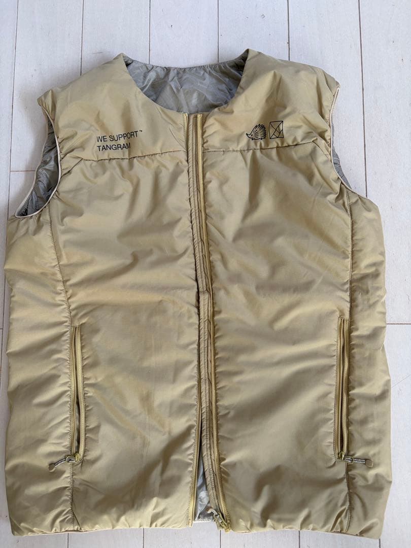 CLUBHAUS × TANGRAM INSULATED VEST 中綿