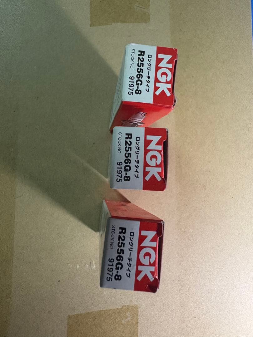HA36S用　NGKのレーシングプラグR2556G-8 3本セット