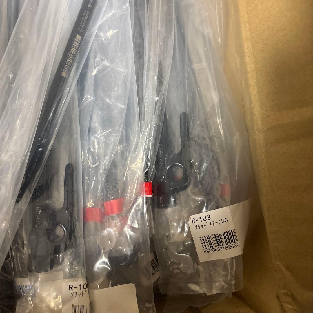 ラスト1セット激安新品スノーピークソリッドステーク 30 R-103 ペグ23本