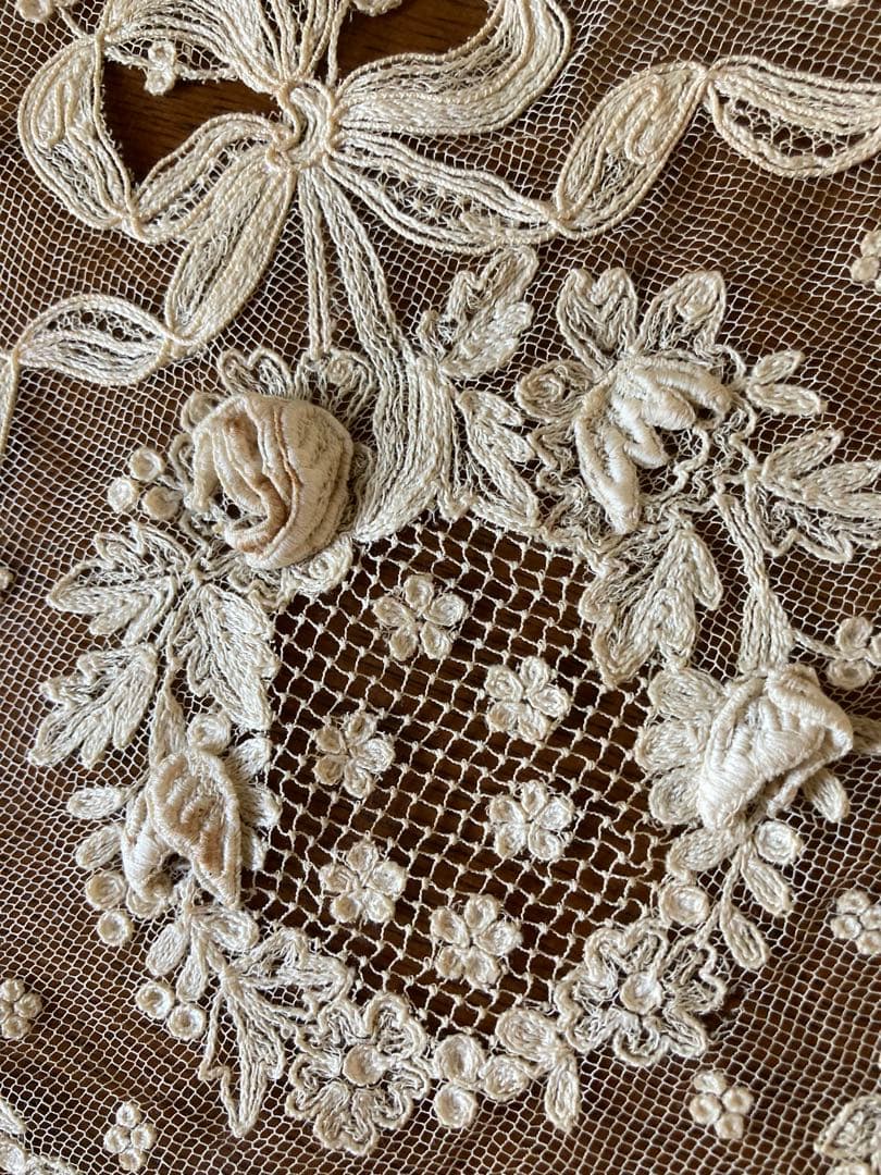 フランスアンティーク立体の花びら チュールレース ウエディング用 花かご&リース