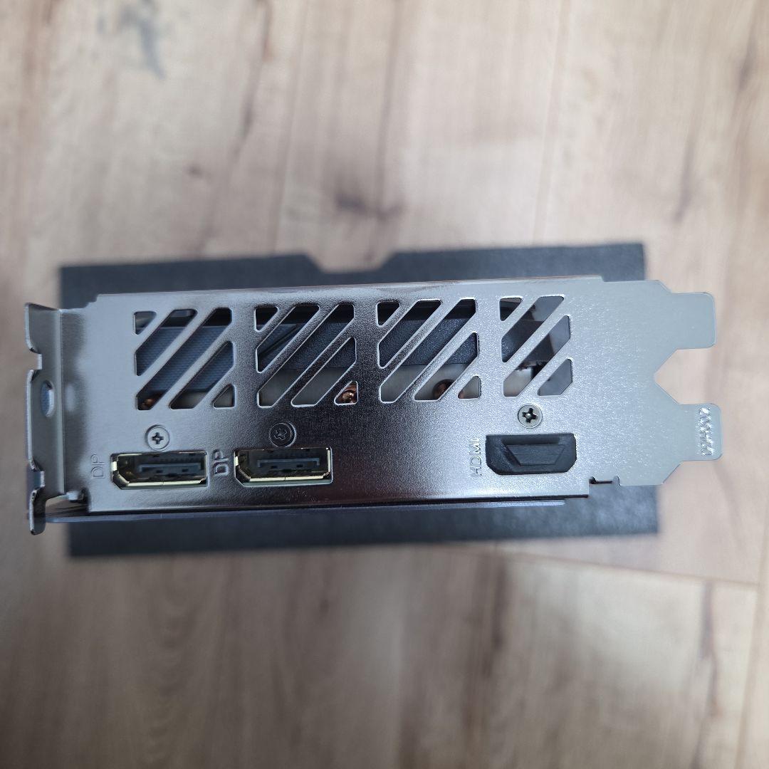 グラフィックボード・グラボ・ビデオカード GIGABYTE AMD Radeon RX 9060 XT 16GB