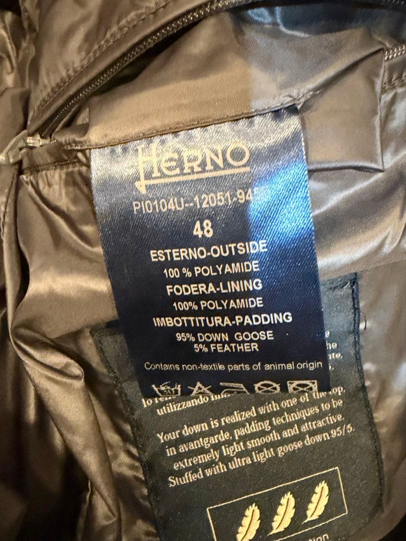 美品　ヘルノ HERNO ダウンコート n-3b 型　48
