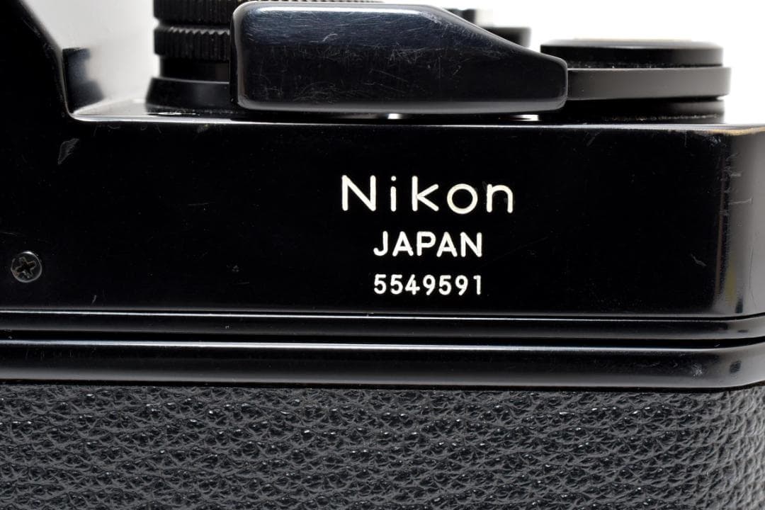 美品 NIKON Nikomat EL ブラック モルト新品交換済 H302