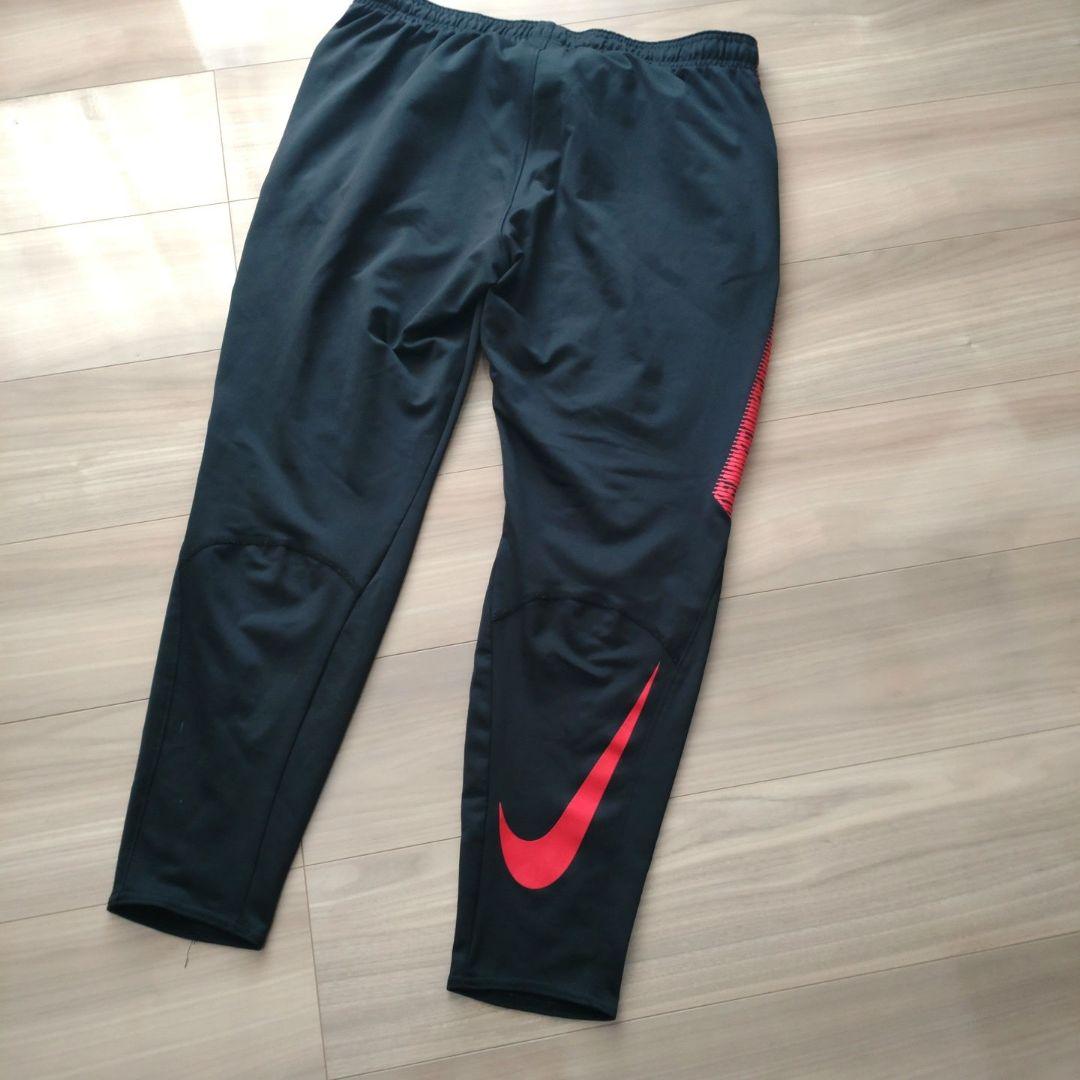 NIKE　ナイキ　パーカーパンツセットアップ　ジャージ　XLサイズ　赤黒