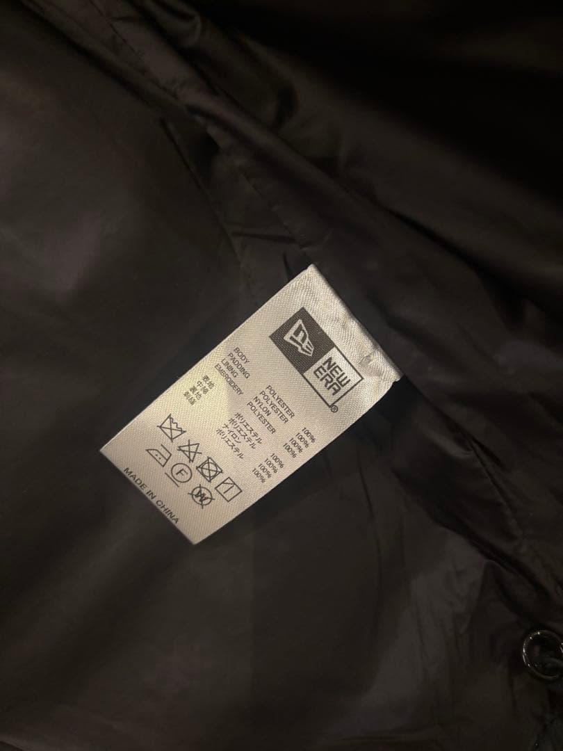 NEW ERA ブラック キルティング中綿ジャケット L