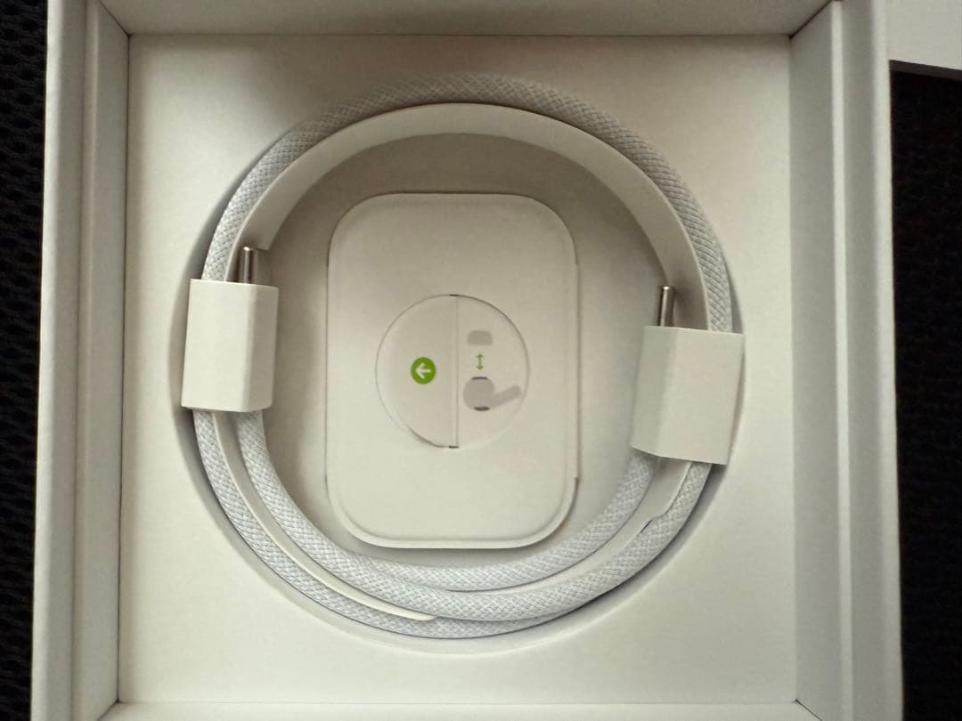 【美品】MTJV3J/A Airpods Pro 2 USB-C充電ケースモデル