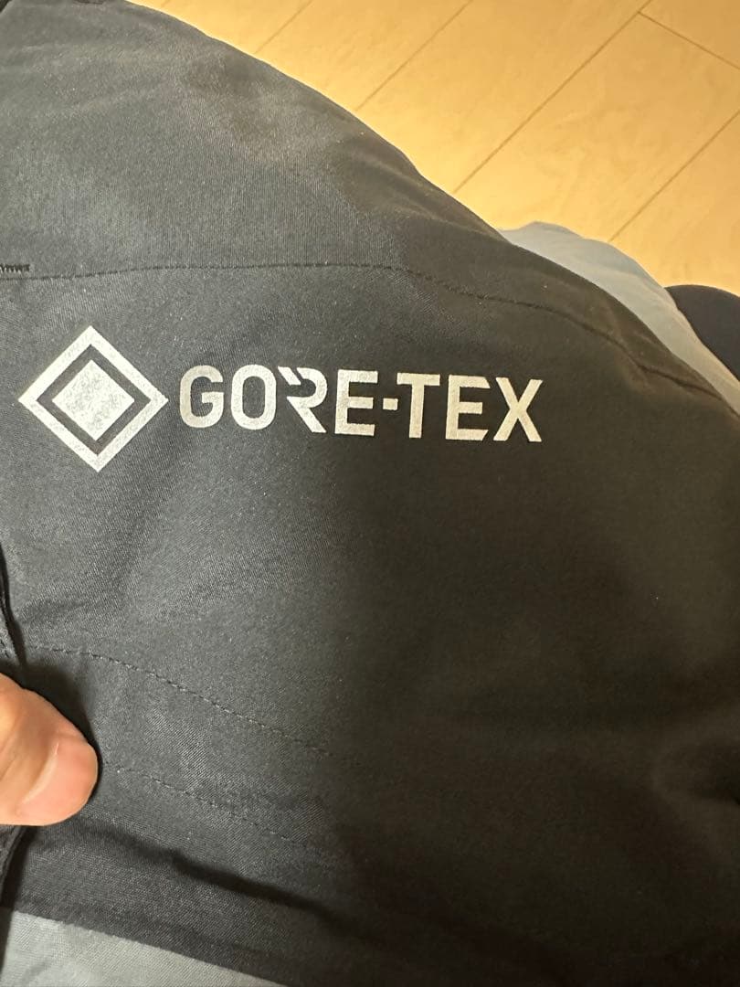 ダイワ　DW-1824 ガンツメタル　ゴアテックス L 新品　未使用