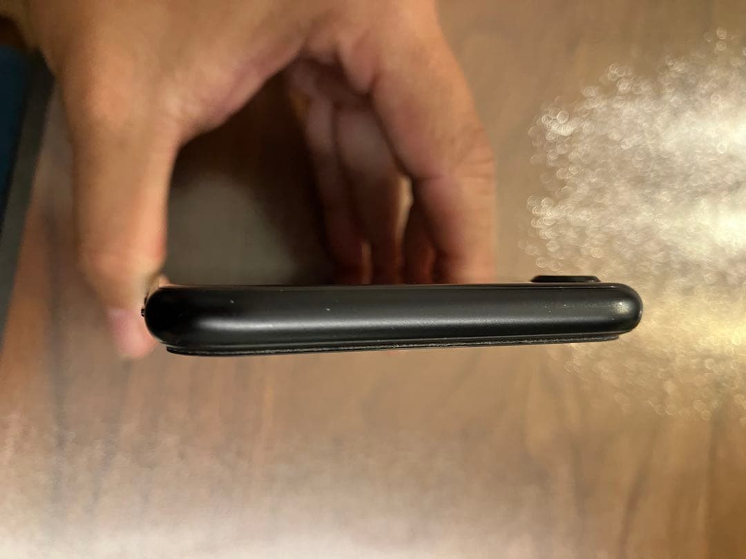 Apple iPhone SE 第二世代 本体 SE2