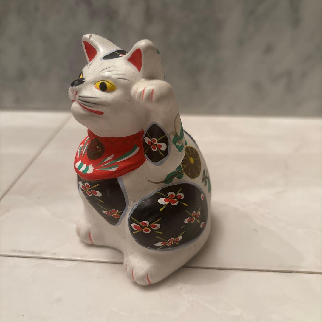 ヴィンテージ仙台堤人形　品格のあるお顔と色鮮やかな色彩が芸術的な招く招き猫