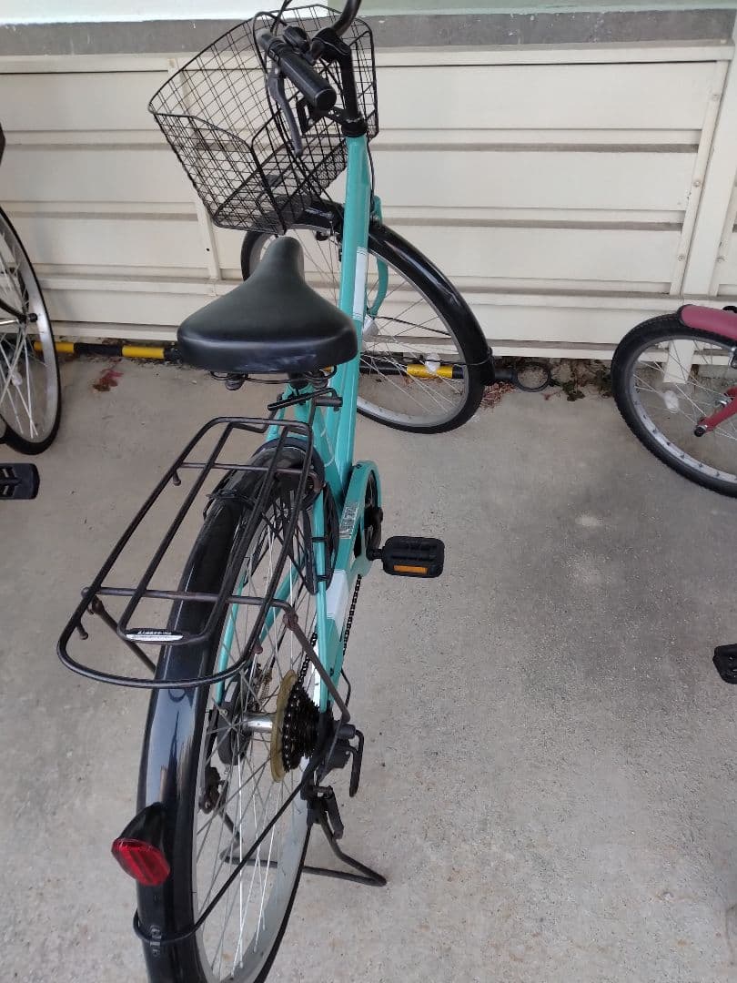 【名古屋】普通自転車、緑色、ママチャリ変速ありです、オートライト