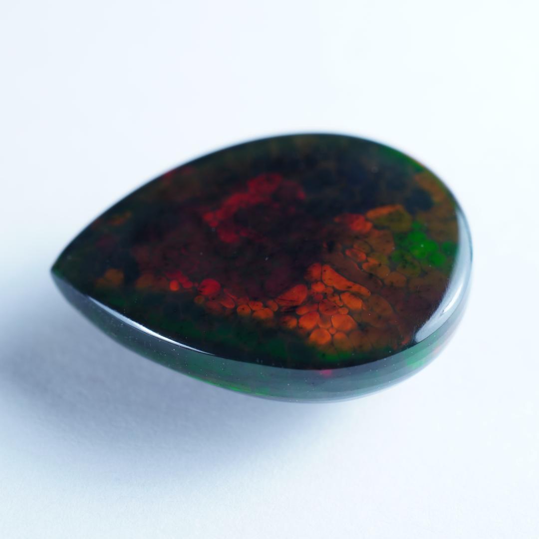 ハニカム ブラックオパール　エチオピア産