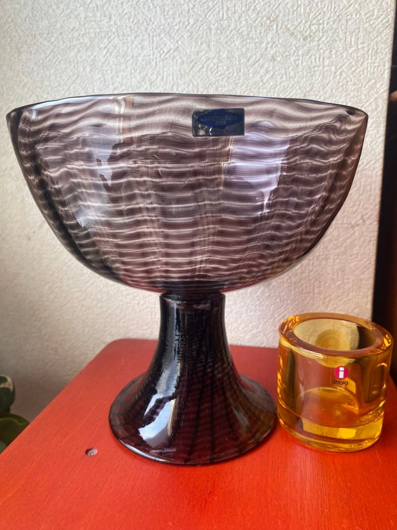 ヌータヤルヴイ　ガラス　コンポート