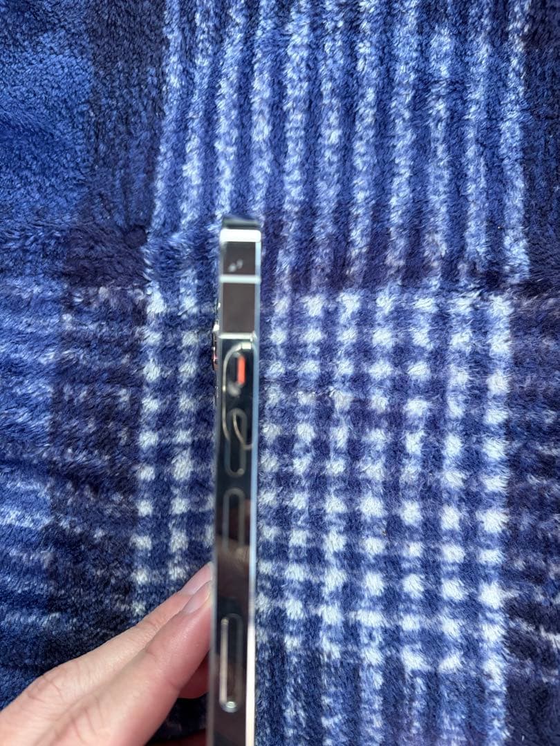 本日限り値下げ！Apple iPhone 13 Proシルバー