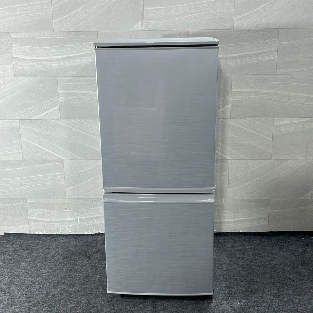 SHARP 冷蔵庫 SJ-D14A-S 137L 小型 単身用 d4453