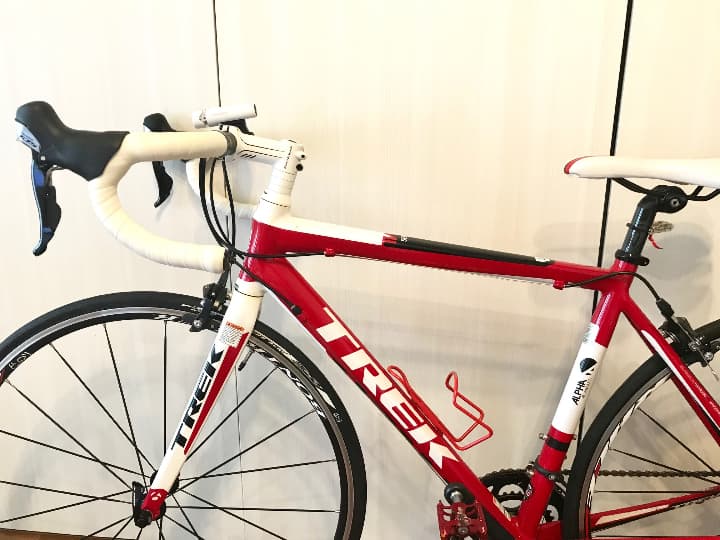 TREK 　自転車　ヘルメット付き