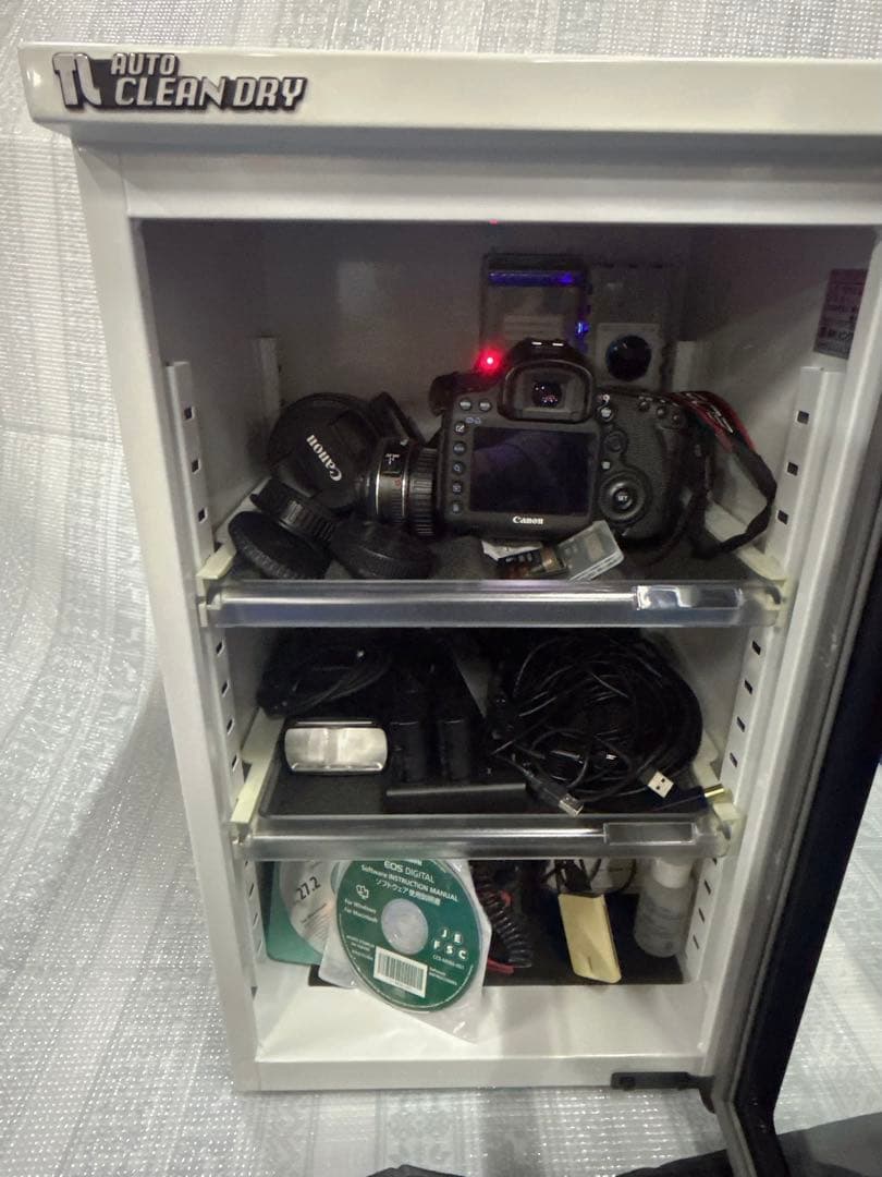 Canon EOS 5D Mark III + レンズ2本 + アクセサリー