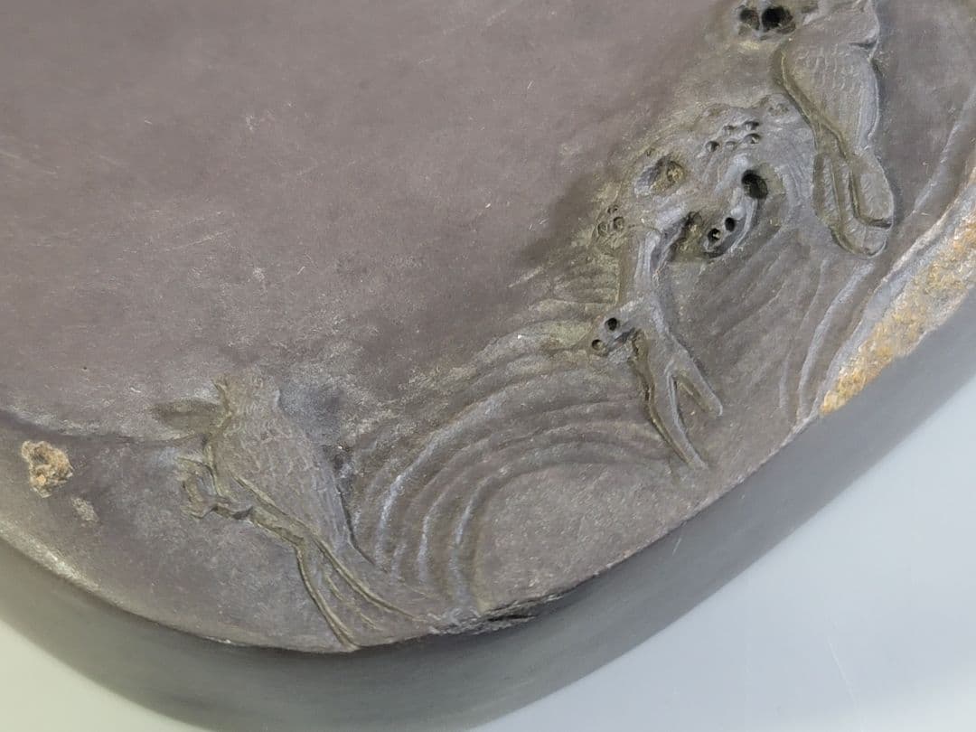 DT531 中国 文房四宝 端渓 刻梅紋 硯 唐木蓋付 美品