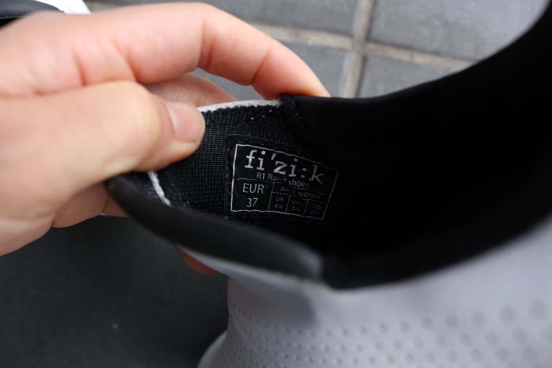 fi'zi:k フィジーク R1B ロードバイク ビンディングシューズ BOA