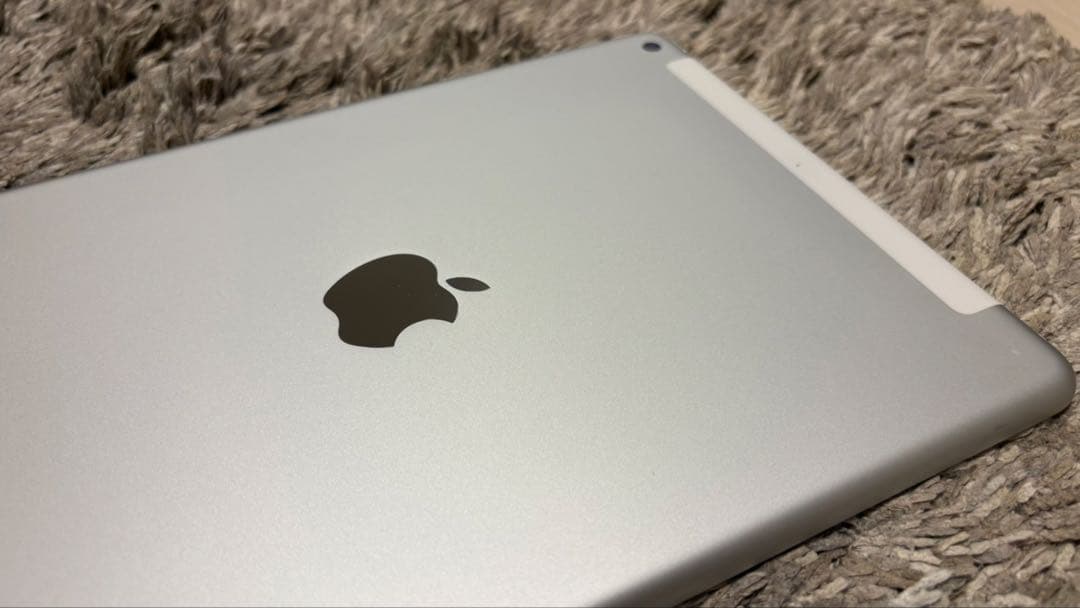 Apple iPad第7世代(2019年発売)32GBシルバー
