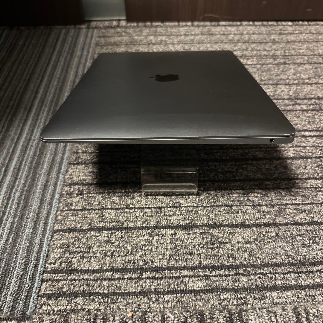 A2179 MacBook Air 2020 13インチ 256GB 2