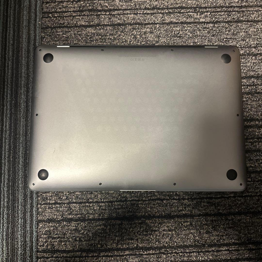 A2179 MacBook Air 2020 13インチ 256GB 2