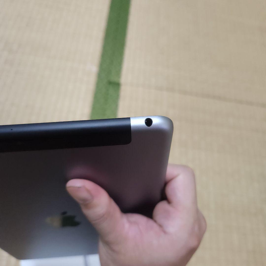 Apple iPad 第６世代バッテリー容量91% Simフリー