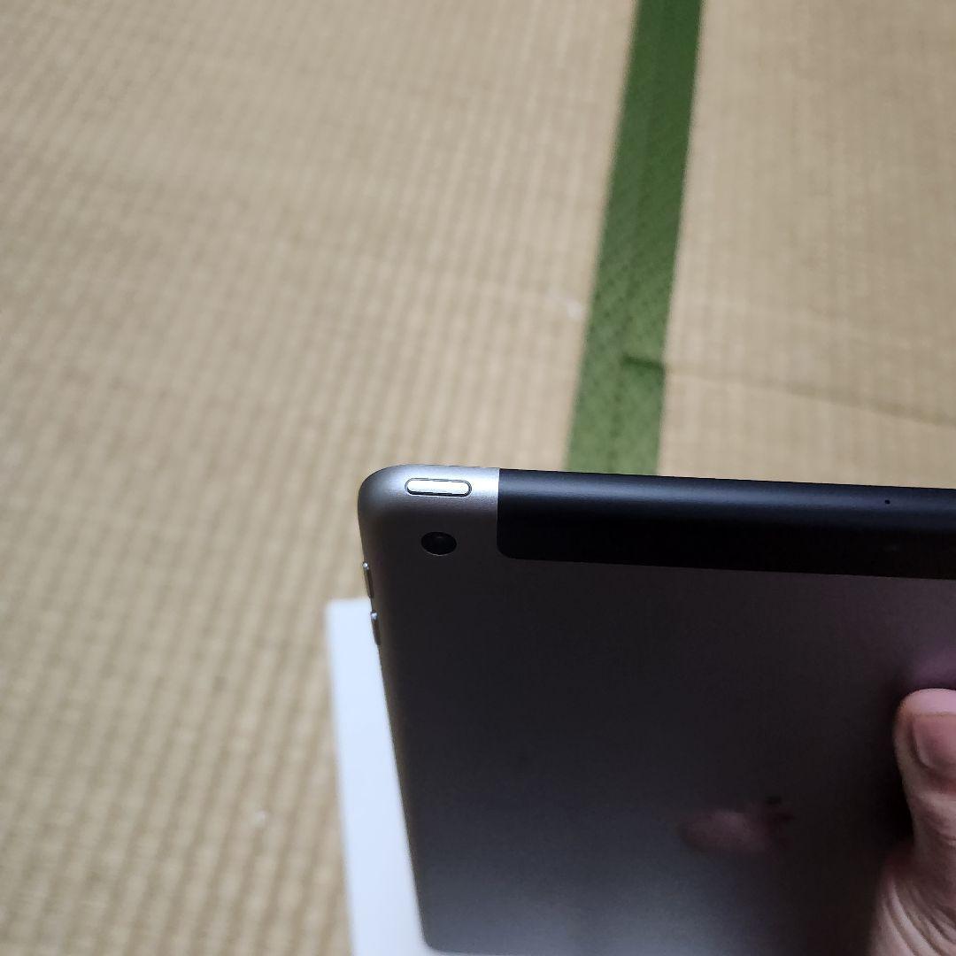 Apple iPad 第６世代バッテリー容量91% Simフリー