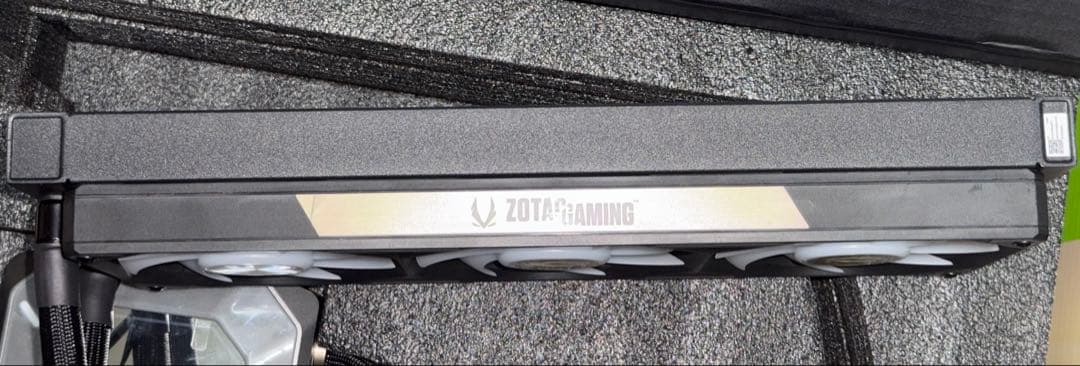 ZOTAC GAMING GeForce RTX 5090 基板（PCB）なし