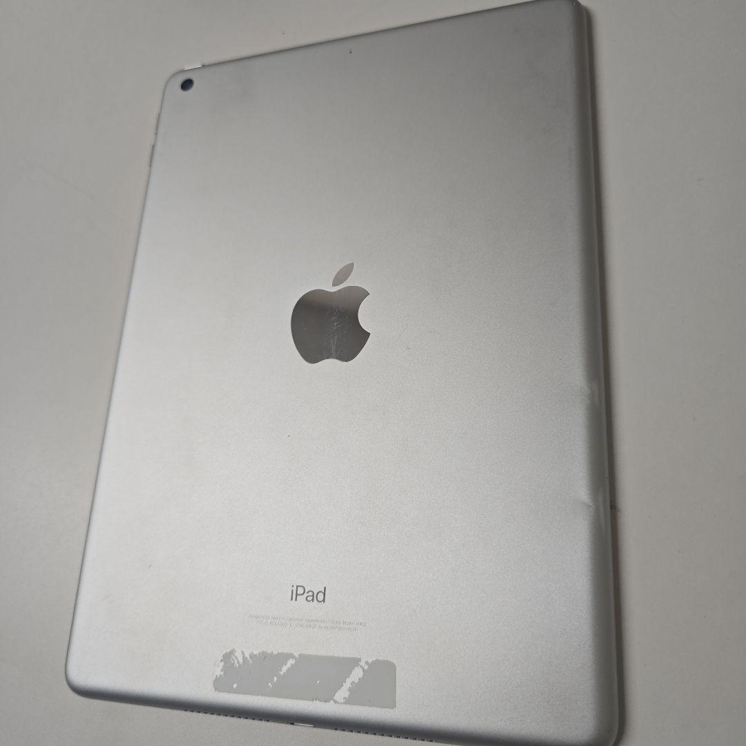 Apple iPad Air 2 128GB シルバー 本体