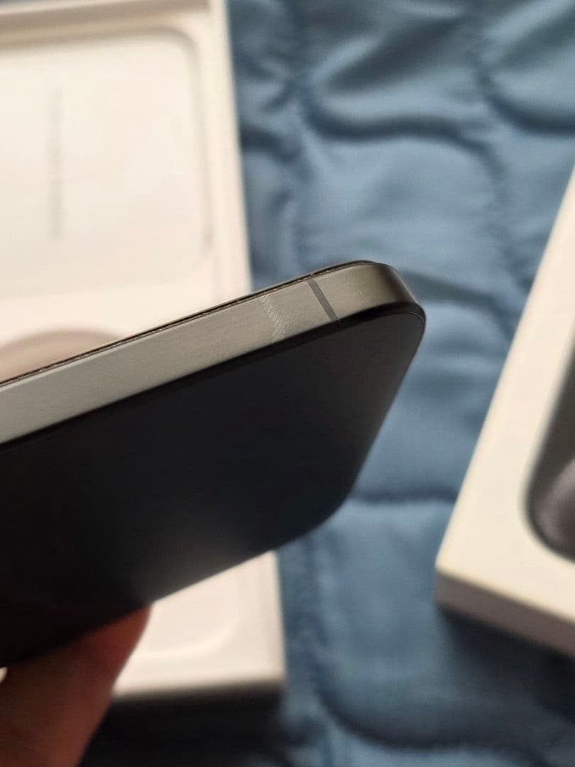 iPhone 15 Pro Max 256GB 　SIMフリー