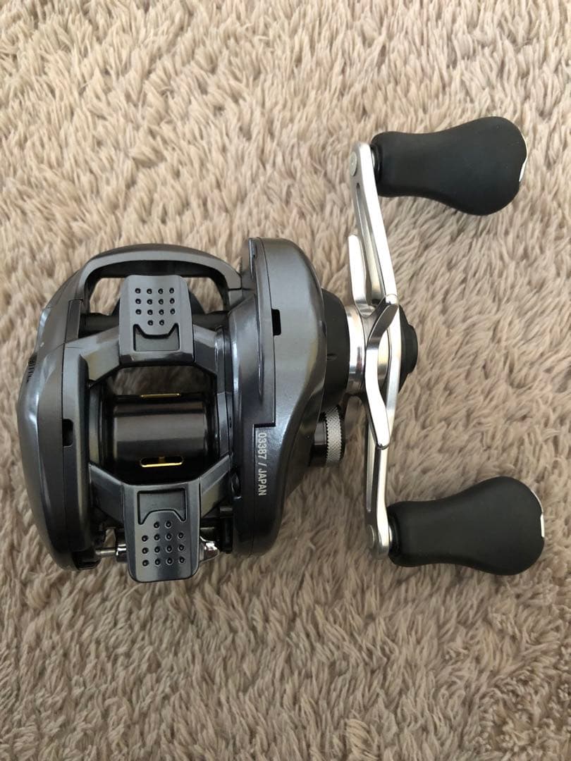 超美品　シマノ 15 アルデバラン 51HG 左ハンドル　付属品完備