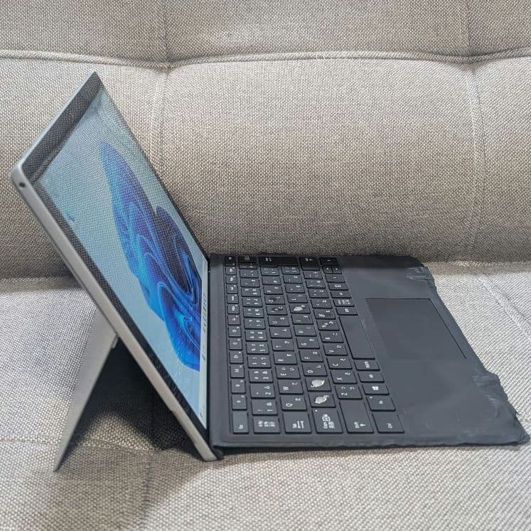 【訳あり】Surface Pro 7 i5 8GB 128GB タイプカバー付c