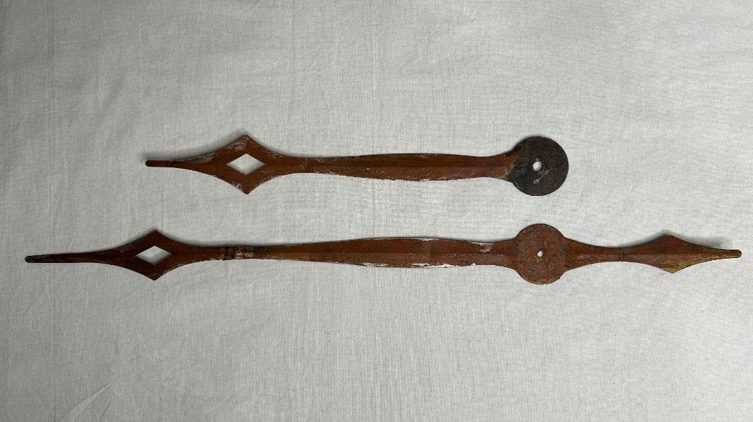 ⚪︎ハワードミラー⚪︎ 掛け時計 アンティーク調 金属製 クラシックインテリア