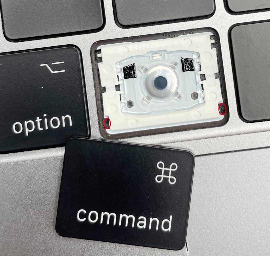 MacBook Pro A1708 i7 16G 256G 13.3インチ