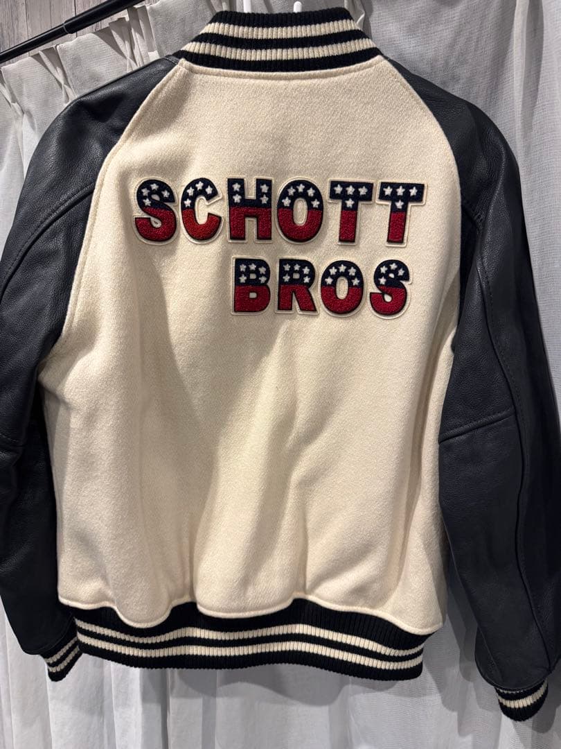 Schott スタジャン Lサイズ インディアンヘッド刺繍　未使用　ショット