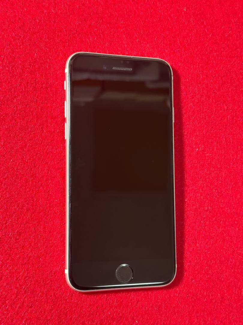 【8183】iPhone SE3第3世代スターライト 64GB simフリー