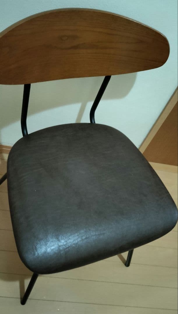 ♪ブラウン 木製　合成皮革のデスクチェア　送料無料