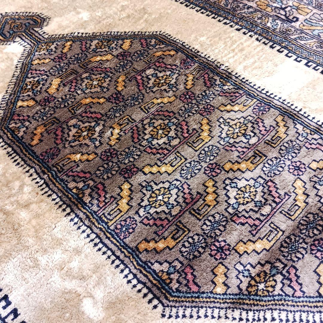 Y3075 パキスタン絨毯 ウール 手織り 181×122㎝ トライバルラグ