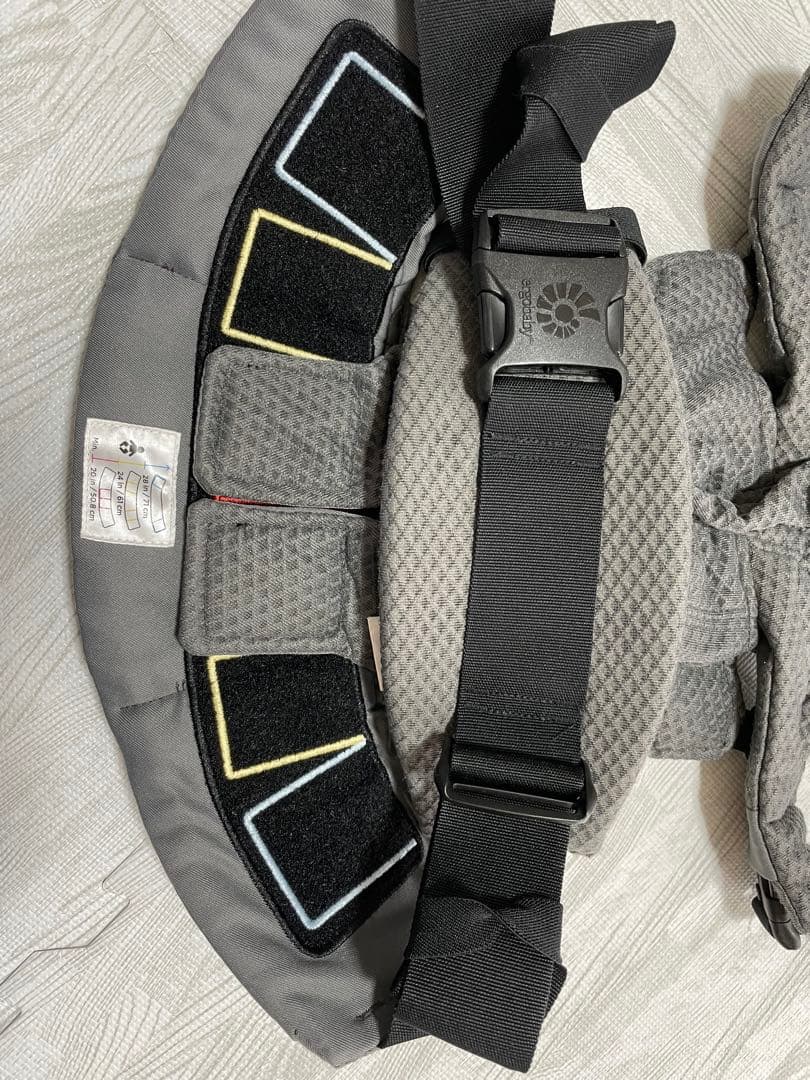 R*E様 エルゴベビー オムニ ブリーズ　抱っこ紐　グラファイトグレー