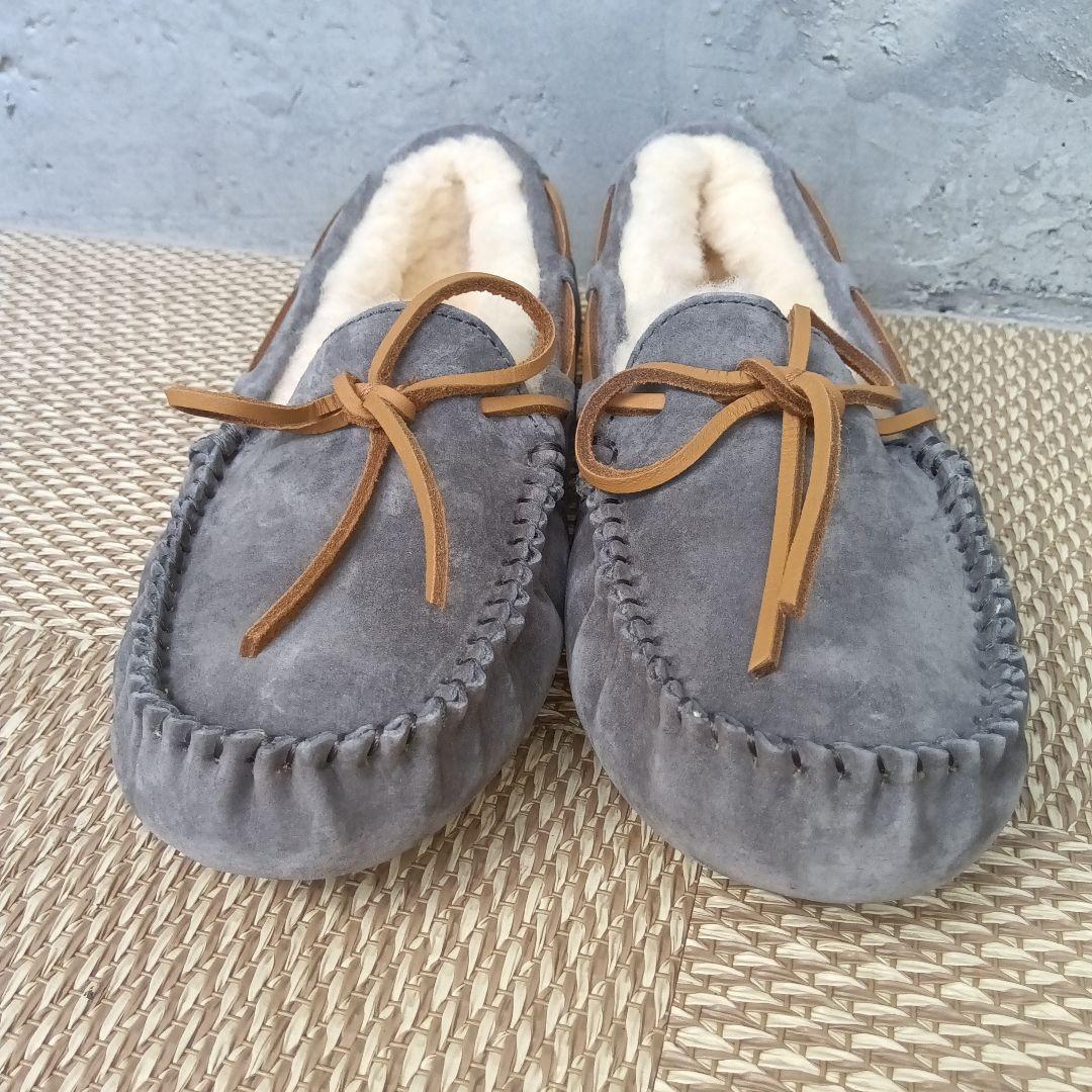 【未使用】UGG アグ DAKOTA ダコタ　モカシン ムートン 22cmグレー
