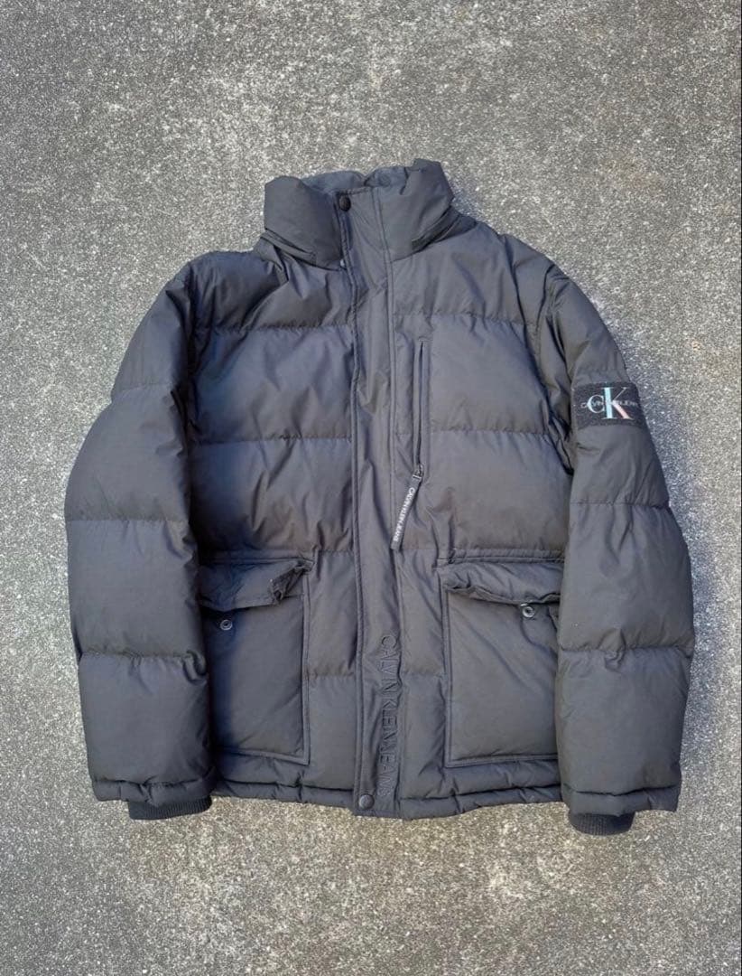   ブラック ダウンジャケット