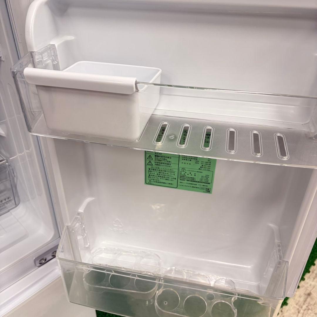 627 展示品　ガラストップ　冷蔵庫　小型　一人暮らし　洗濯機も有　大人気　関東