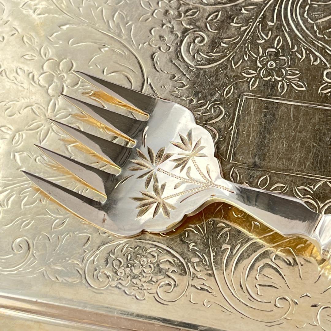 【英国】 サーディンサーバー【白蝶貝】マザーオブパール