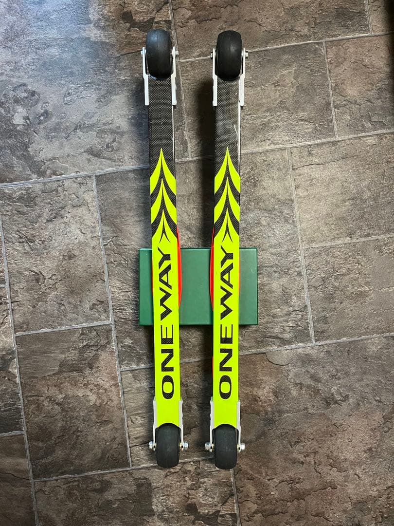 ONE WAY ローラースキー CLASSIC 13 Rottefella