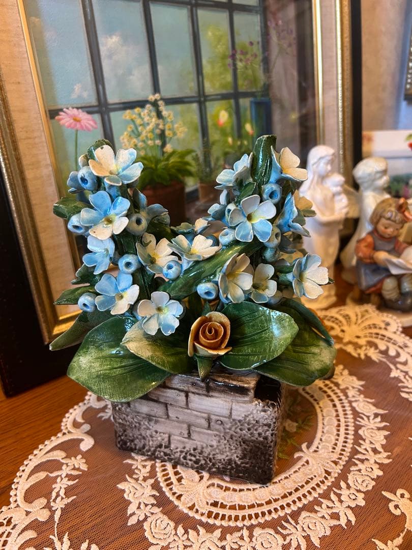 カポディモンテ　陶花　オブジェ　置物