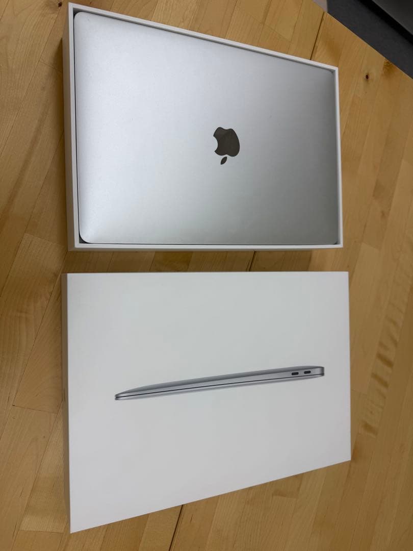MacBook本体 Apple MacBook Air M1 512GB 16GB