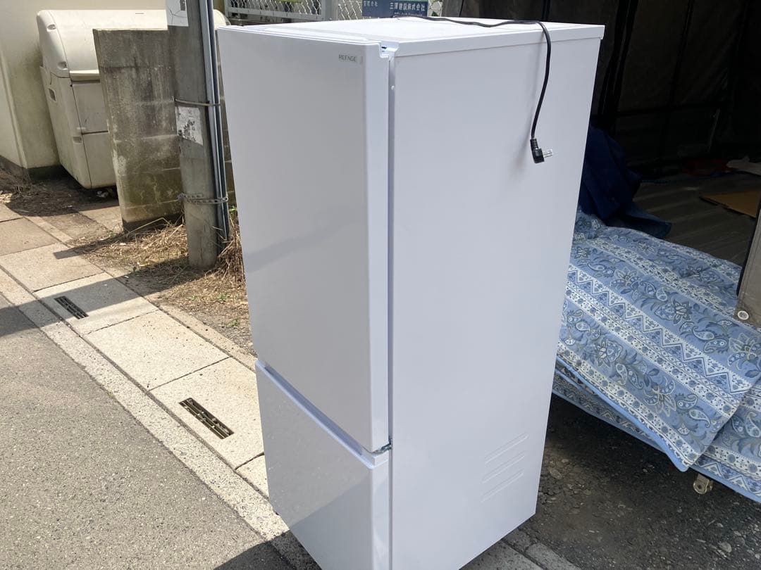 【2025年製 使用3ヶ月】 冷蔵庫 YRZ-F15MW