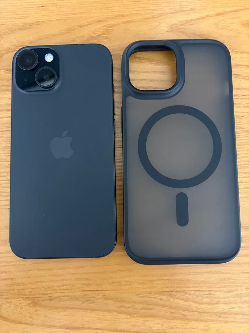 Apple iPhone 15 本体 ブラック 128GB