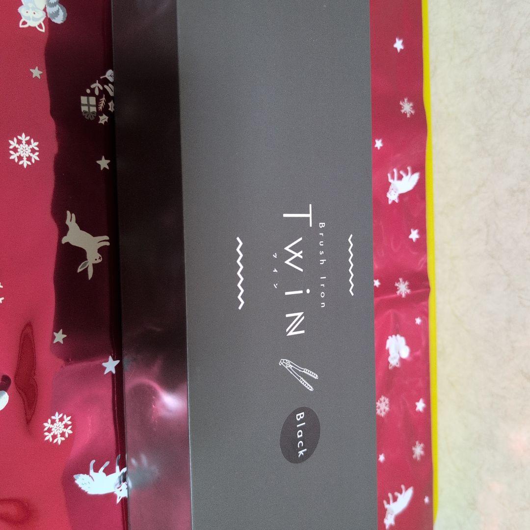 Twin ブラシヘアアイロン ブラック