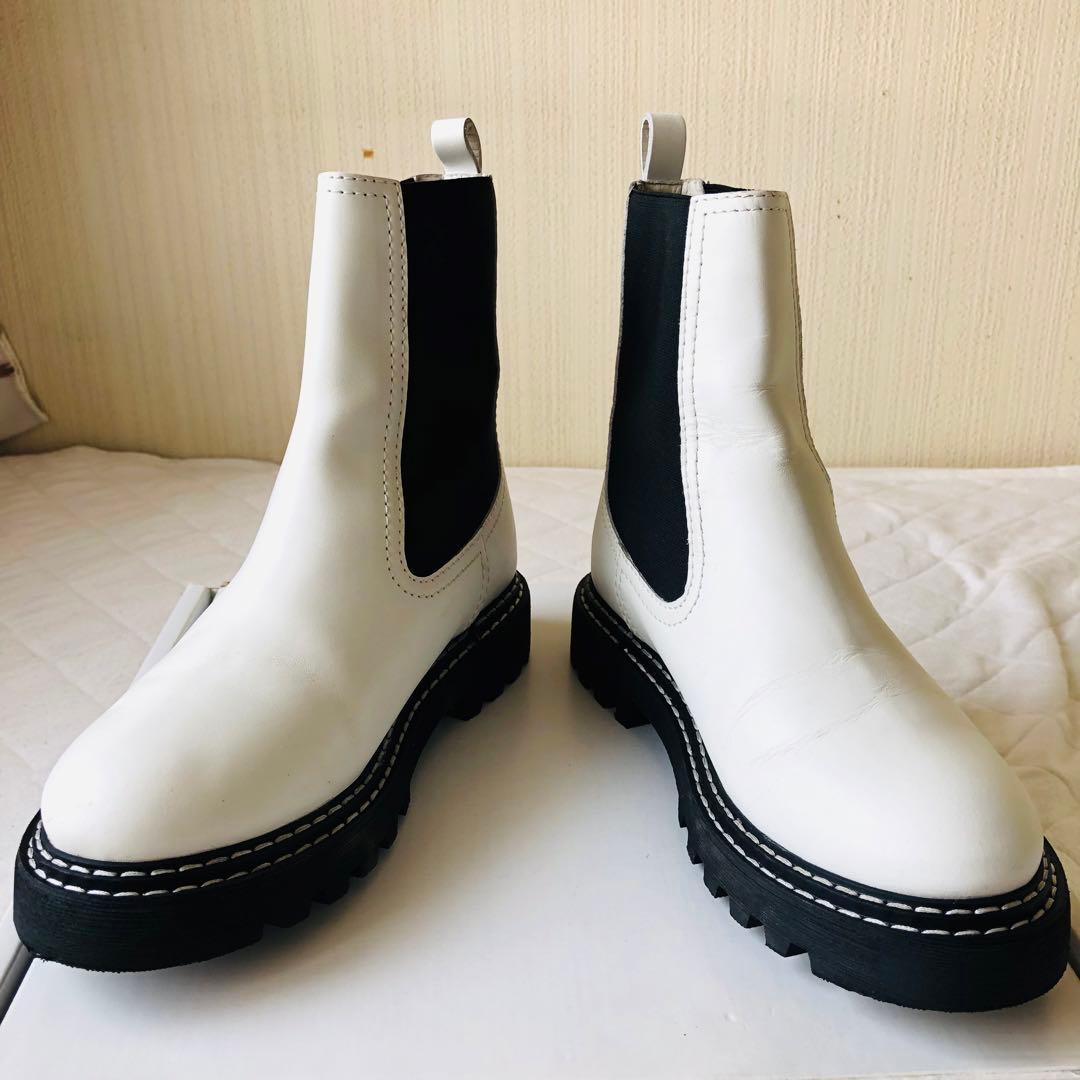 GALERIE VIE LOVO サイドゴアブーツ ホワイト 37